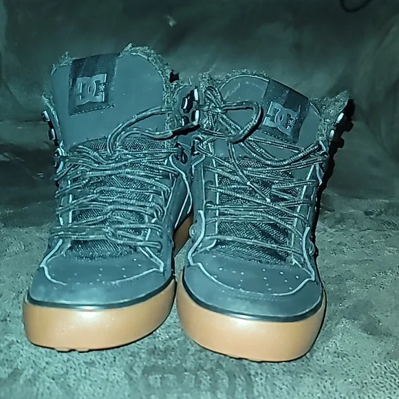 DC shoes - Picture 7 of 7